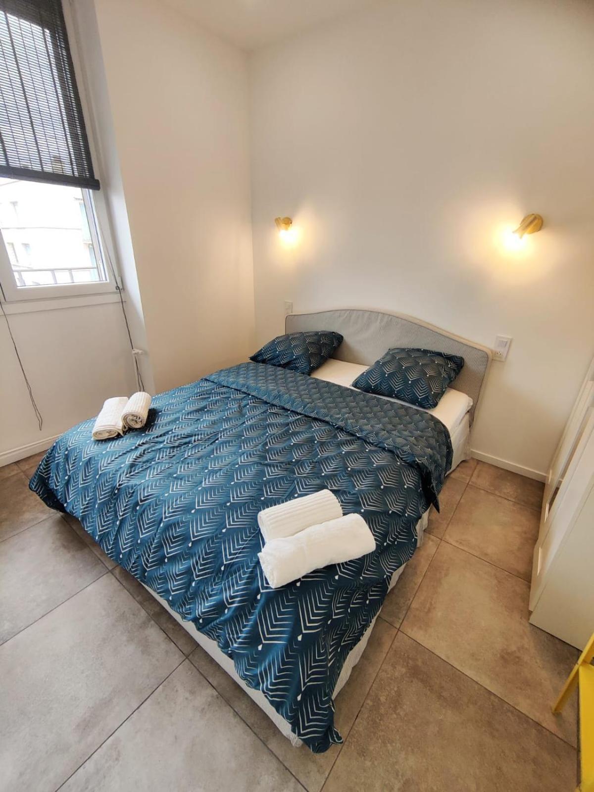 Loft Chic Avec Mezzanine Contemporaine Daire Vénissieux Dış mekan fotoğraf
